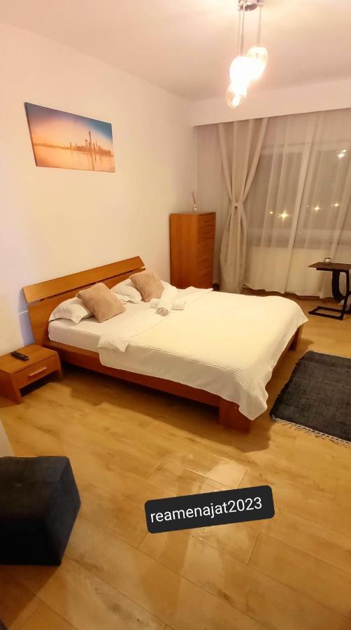 33 Coquette Apartment Бая-Маре Экстерьер фото