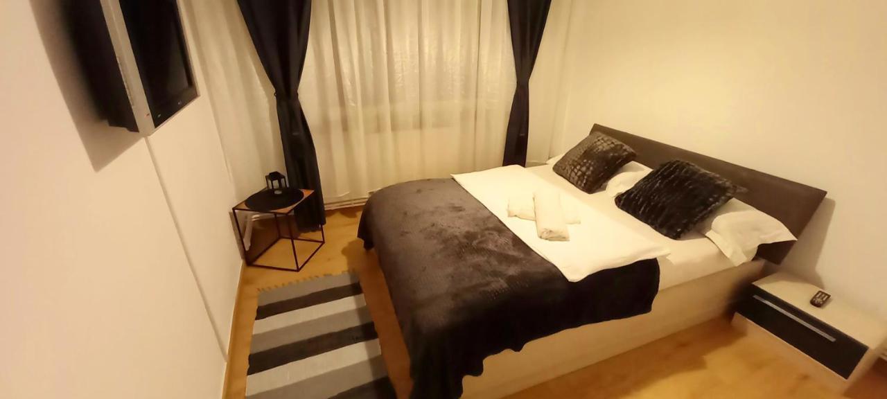 33 Coquette Apartment Бая-Маре Экстерьер фото